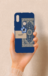 Huawei Y6 2019 Uyumlu Mavi Etnik Halı Desenli Silikon Kılıf