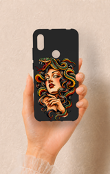 Huawei Y6 2019 Uyumlu Medusa Desenli Silikon Kılıf