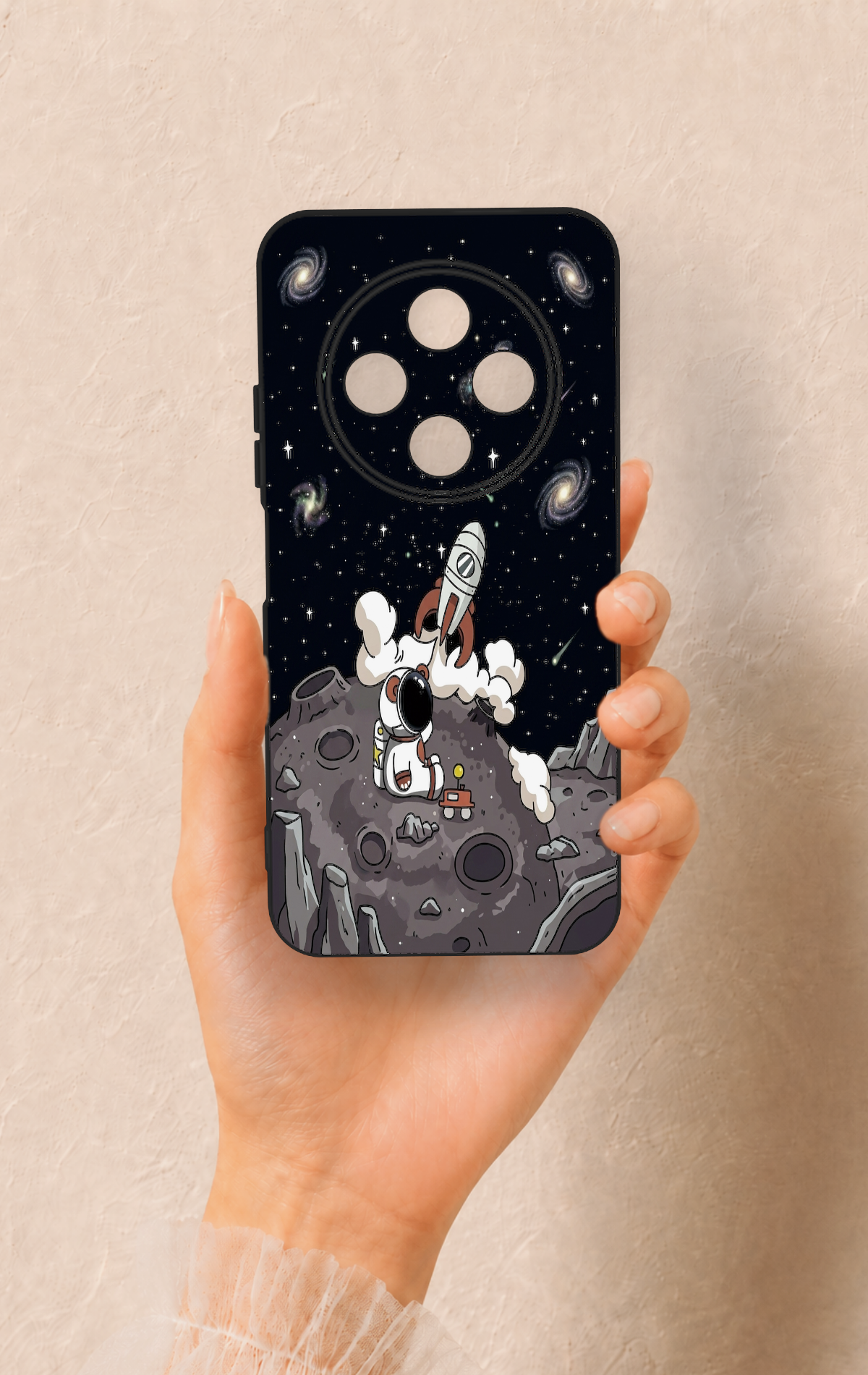 Tecno Spark 30C Uyumlu Uzay Astronot Desenli Silikon Kılıf