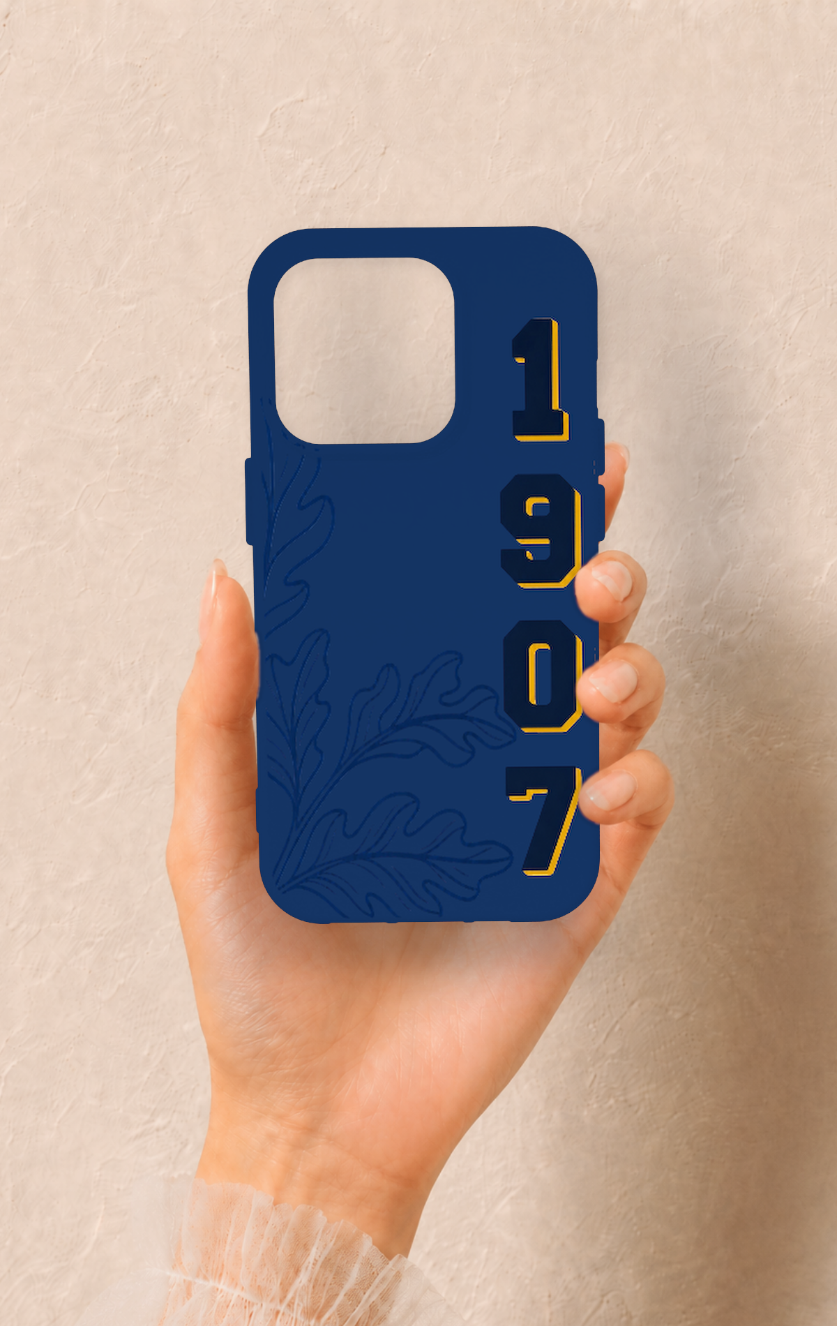 iPhone 15 Pro Uyumlu 1907 Palamut Desenli Silikon Kılıf