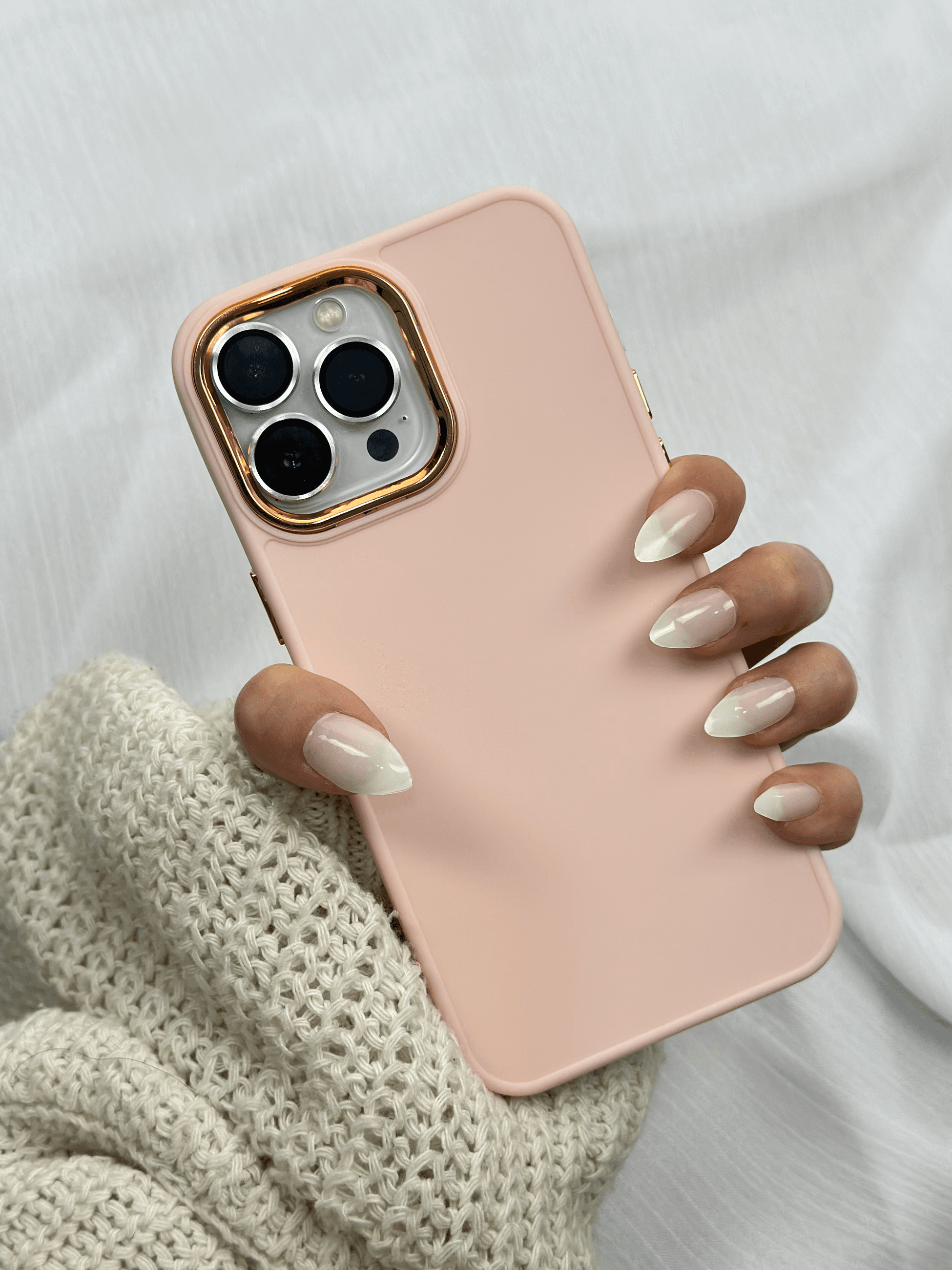iPhone 14 Pro Kılıf Içi Kadife Parlak Detaylı Pastel Silikon Ruby Kılıf