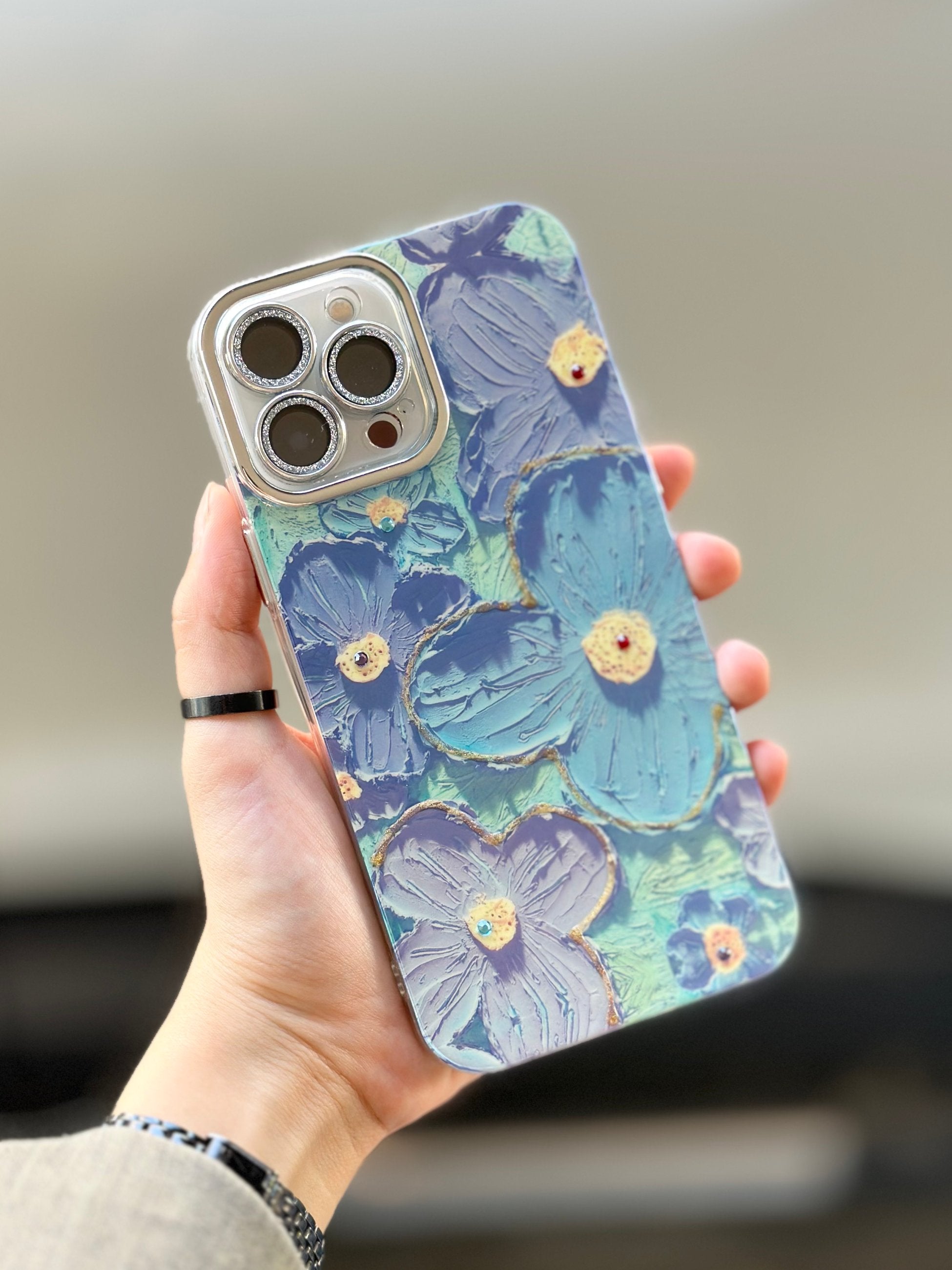 iPhone 14 Pro Çiçek Desenli Lens Koruyuculu Paint Kılıfı