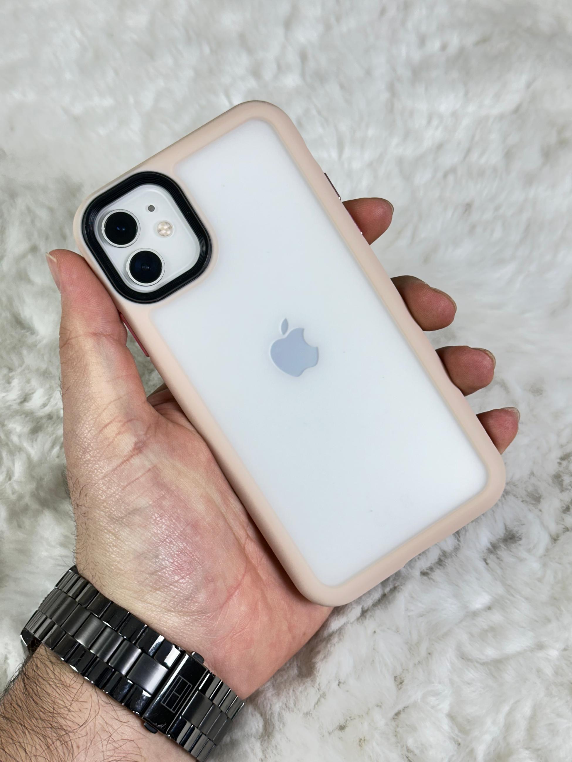 iPhone 11 Arkası Sert Yanları Yumuşak Düz Tiger